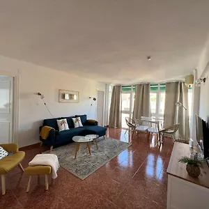 https://piso-amplio-y-reformado-en-el-centro-de-mlaga.es-andalucia.com